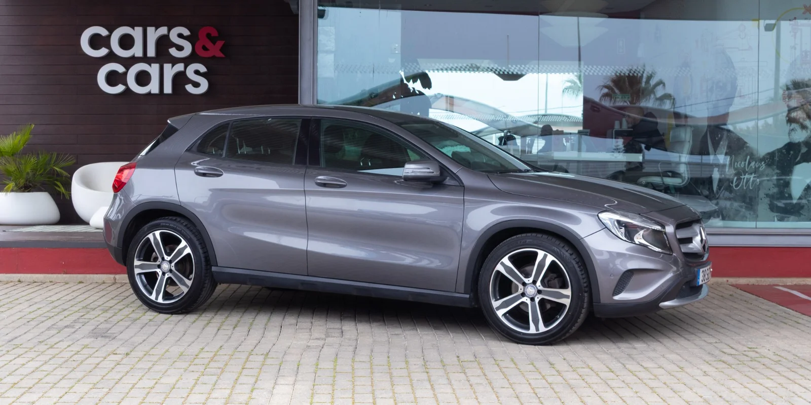 Mercedes-Benz GLA 180